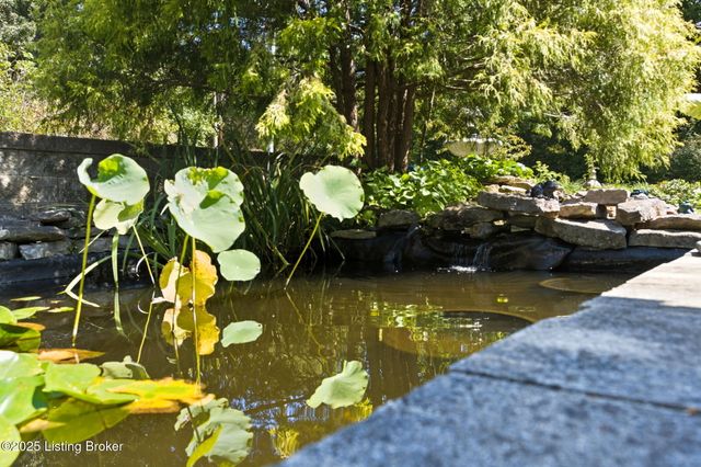 9701 Fern Creek Rd, Louisville, KY 40291