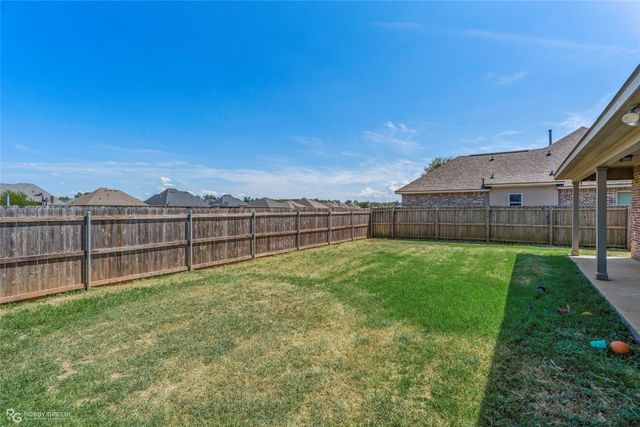 344 Camelback Drive, Bossier City, LA 71111