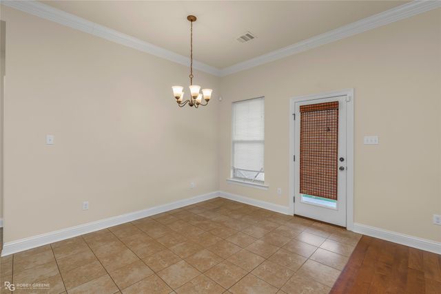 344 Camelback Drive, Bossier City, LA 71111