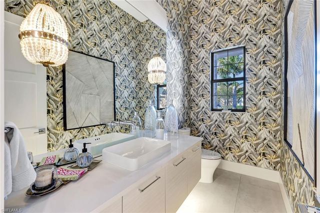 3124 Livorno LN, Naples, FL 34114