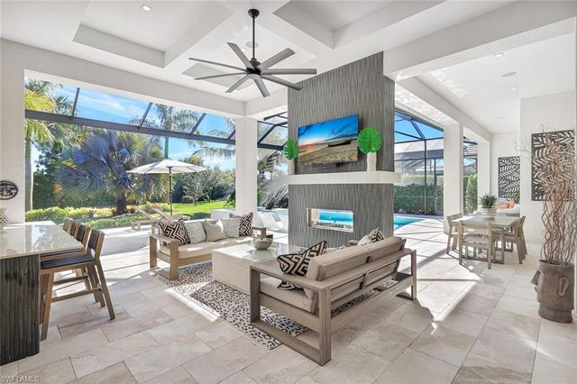 3124 Livorno LN, Naples, FL 34114