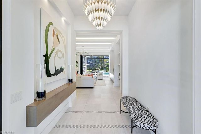 3124 Livorno LN, Naples, FL 34114