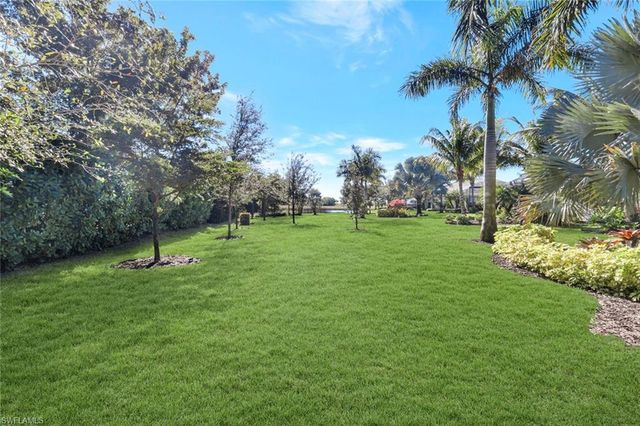 3124 Livorno LN, Naples, FL 34114