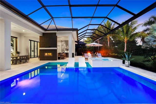 3124 Livorno LN, Naples, FL 34114