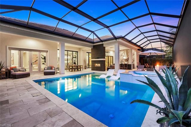 3124 Livorno LN, Naples, FL 34114