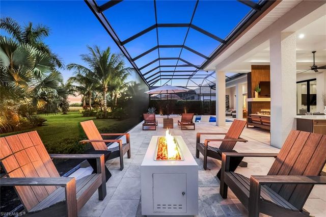 3124 Livorno LN, Naples, FL 34114