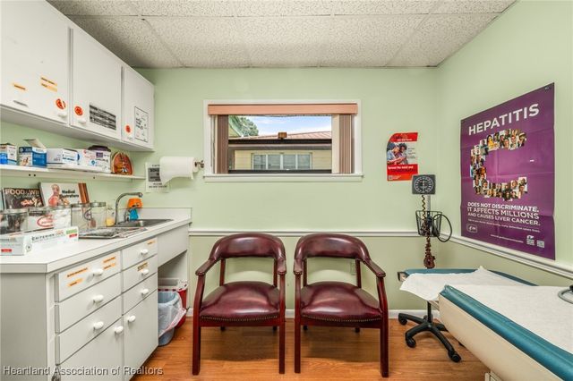 343 S Commerce Avenue, Sebring, FL 33870