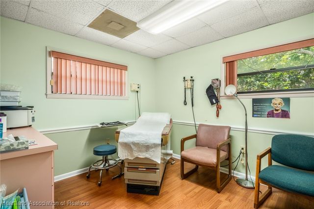 343 S Commerce Avenue, Sebring, FL 33870