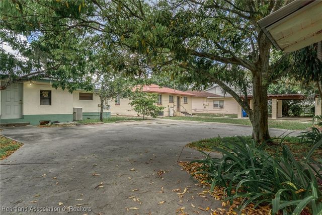 343 S Commerce Avenue, Sebring, FL 33870