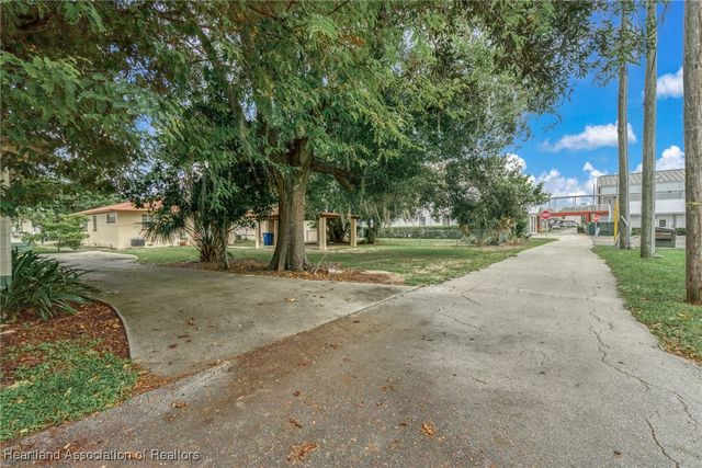 343 S Commerce Avenue, Sebring, FL 33870