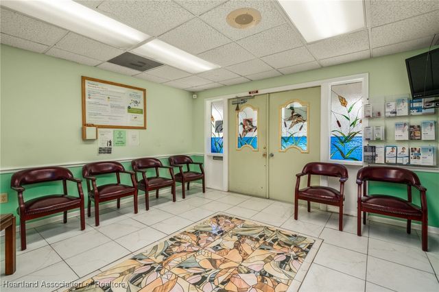 343 S Commerce Avenue, Sebring, FL 33870