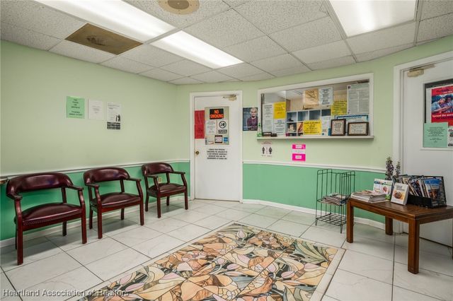 343 S Commerce Avenue, Sebring, FL 33870