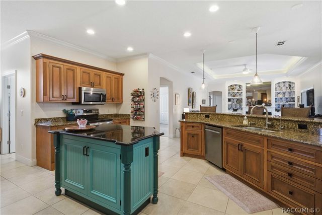 4480 E Van Ness Road, Hernando, FL 34442