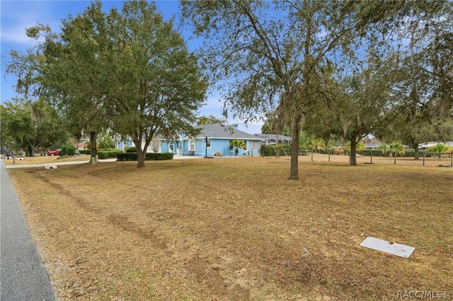 4480 E Van Ness Road, Hernando, FL 34442