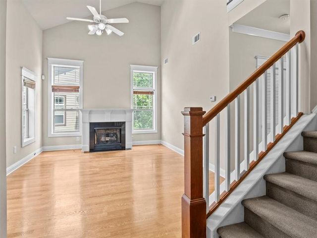 655 Mead Street SE 8, Atlanta, GA 30312