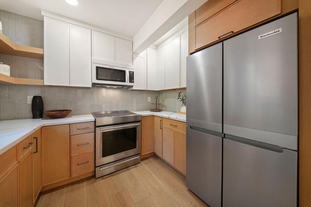 1680 Miami Court, Oakland, CA 94602