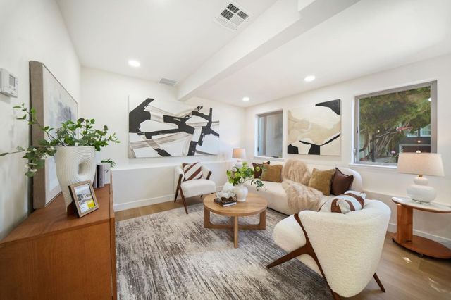 1680 Miami Court, Oakland, CA 94602