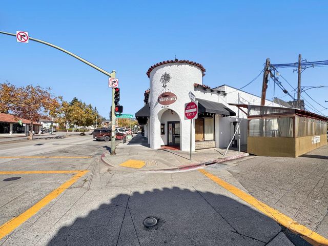 1680 Miami Court, Oakland, CA 94602