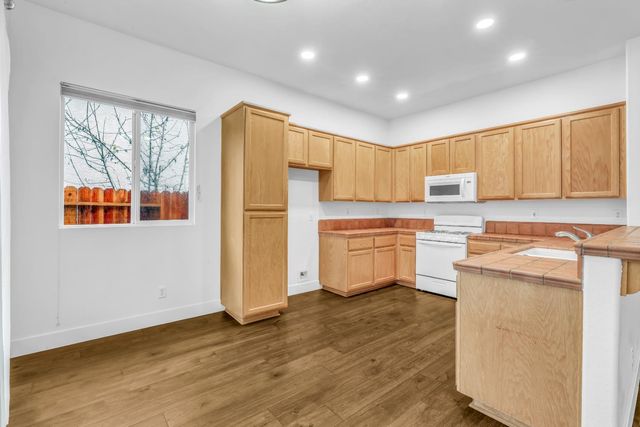 6016 Travo Way, Elk Grove, CA 95757