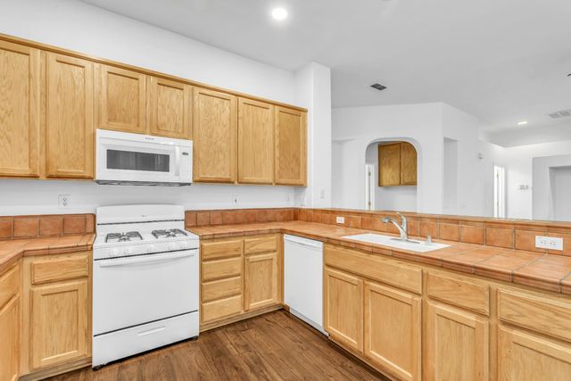 6016 Travo Way, Elk Grove, CA 95757