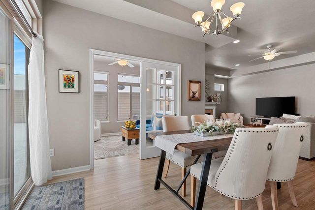 3655 WOODS EDGE WAY, De Pere, WI 54115