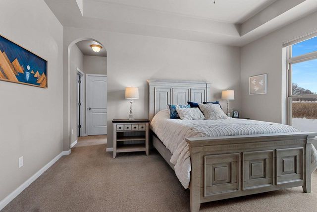 3655 WOODS EDGE WAY, De Pere, WI 54115