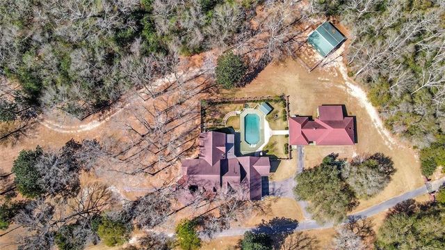 2950 Nic Lib Lane, Semmes, AL 36575