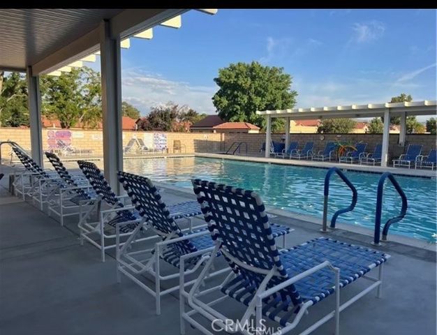 11525 Mountian Meadow, Apple Valley, CA 92308