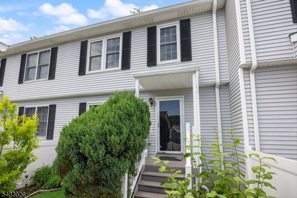 400 E Randolph Ave, Mine Hill Twp., NJ 07803 — photo 2