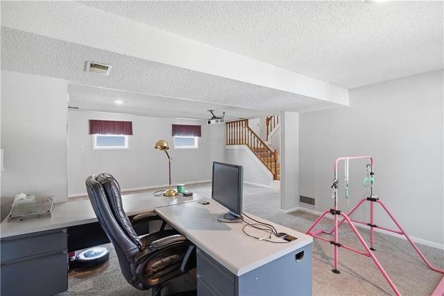 2300 NW 84th Terrace, Kansas City, MO 64154