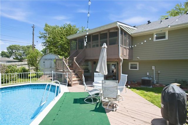 2300 NW 84th Terrace, Kansas City, MO 64154