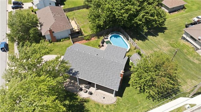 2300 NW 84th Terrace, Kansas City, MO 64154