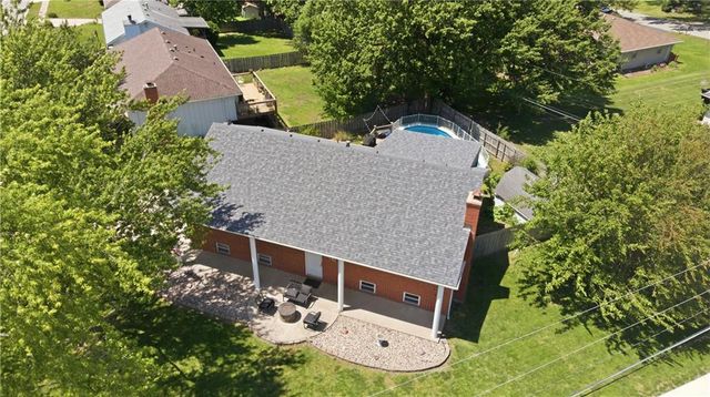 2300 NW 84th Terrace, Kansas City, MO 64154