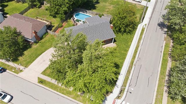 2300 NW 84th Terrace, Kansas City, MO 64154