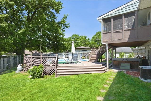 2300 NW 84th Terrace, Kansas City, MO 64154