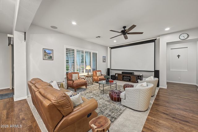2950 E DERRINGER Way, Gilbert, AZ 85297