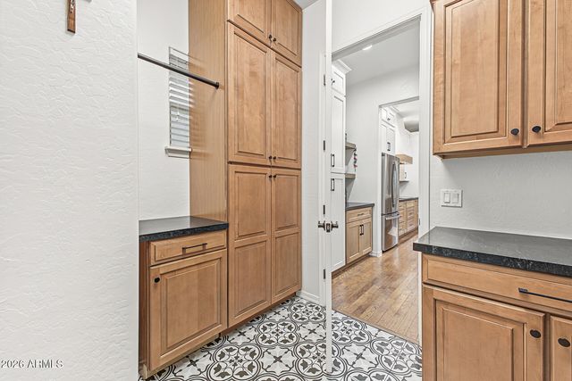 2950 E DERRINGER Way, Gilbert, AZ 85297