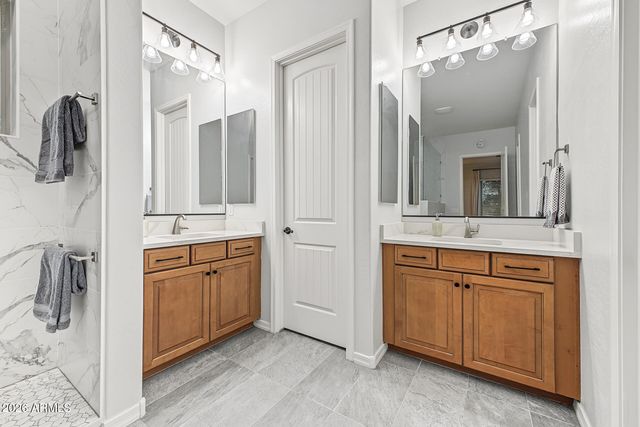2950 E DERRINGER Way, Gilbert, AZ 85297