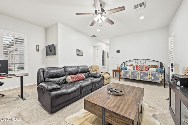 2950 E DERRINGER Way, Gilbert, AZ 85297