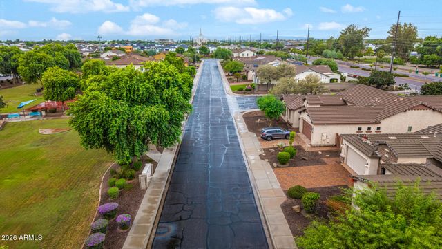 2950 E DERRINGER Way, Gilbert, AZ 85297