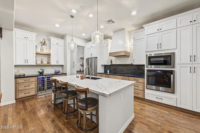 2950 E DERRINGER Way, Gilbert, AZ 85297