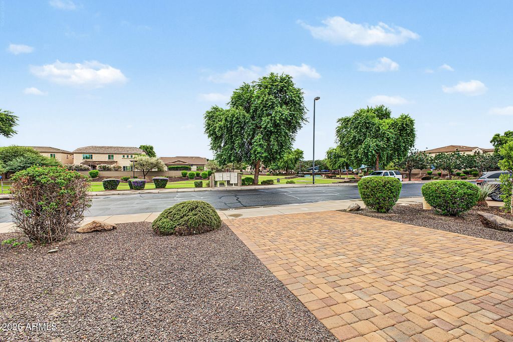2950 E DERRINGER Way, Gilbert, AZ 85297 — photo 4