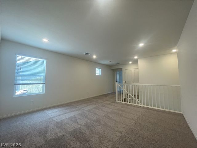 7376 Daly Grove Street, Las Vegas, NV 89113