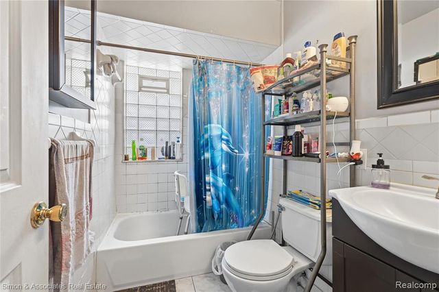 3115 Wilson Avenue, Lincoln Park, MI 48146