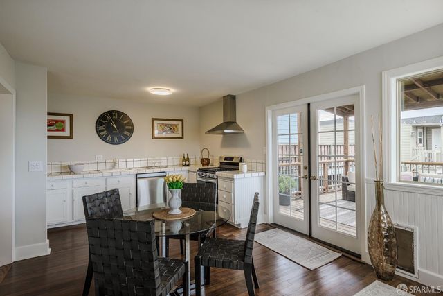 530 Avalon Avenue, San Francisco, CA 94112