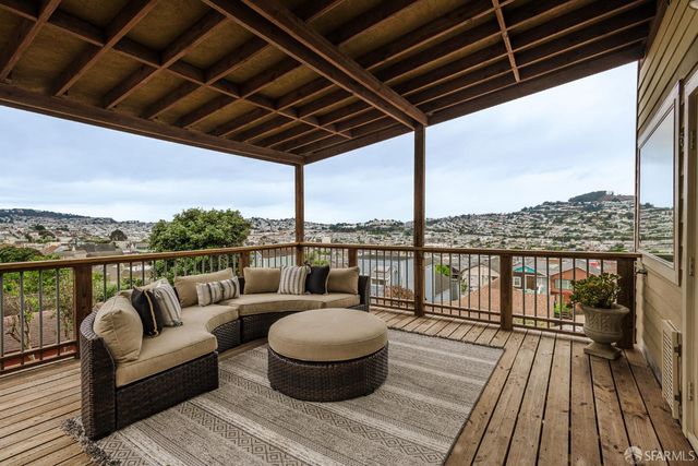 530 Avalon Avenue, San Francisco, CA 94112