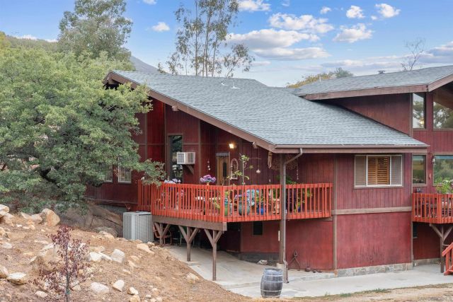 2410 Mount Elena Way, Jamul, CA 91935