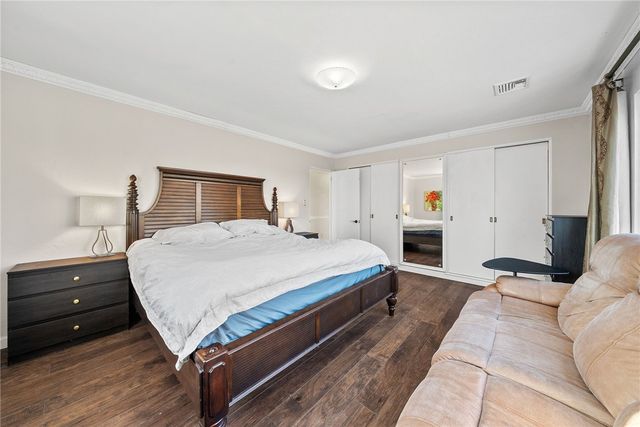 1111 Firwood Dr, Mt Lebanon, PA 15243