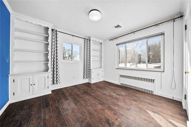 1111 Firwood Dr, Mt Lebanon, PA 15243