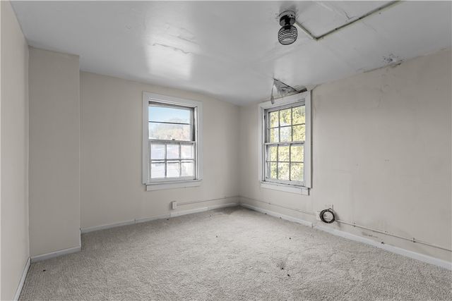 1428 Adams, Manchester, PA 15233
